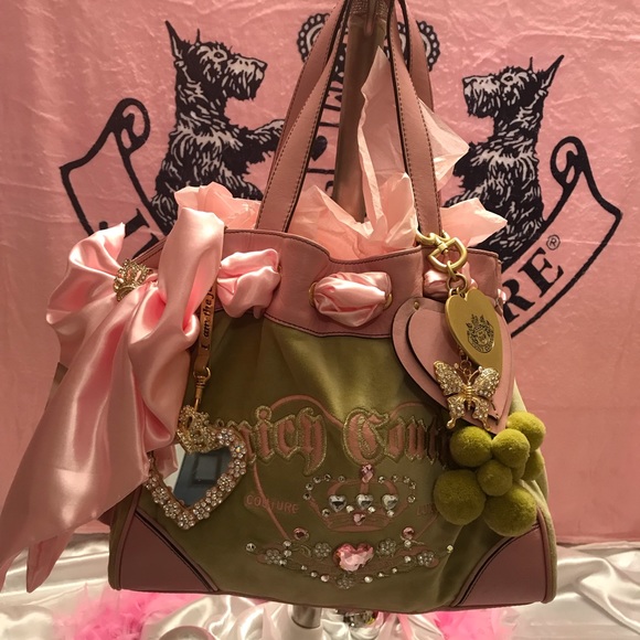 Rare 🦄pink 💖and green 💚velvet daydreamer ☁️ - Picture 7 of 15